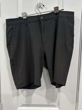 BYLT Everyday Short 2.0 - Black Charcoal